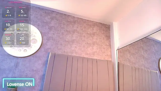 Snapshot of karla-ruiz chatting on 09.21.25 karla-ruiz online show from 09.21.25