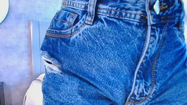 Snapshot of karla-ruiz chatting on 11.09.25 karla-ruiz online show from 11.09.25