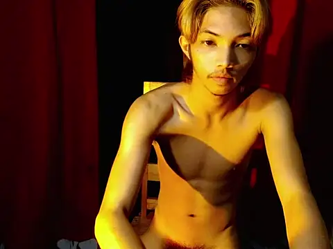 Snapshot of addicted_to_alex chatting on 02.08.26 addicted to alex online show from 02.08.26