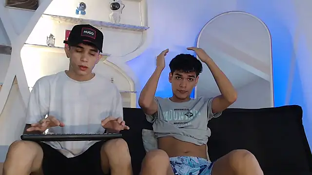 THREE GUYS HOT online show from 10.01.25