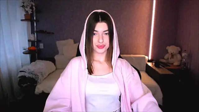 Snapshot of Dianaa_Lee0 chatting on 05.30.26 Dianaa Lee0 online show from 05.30.26