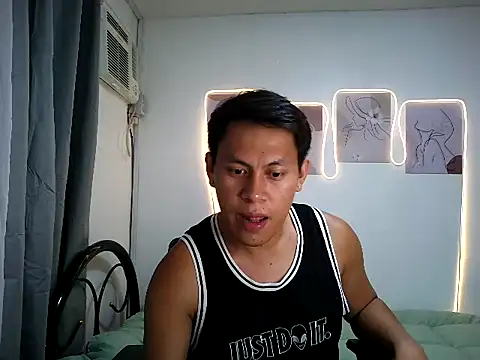 Snapshot of Ashley_Slutty chatting on 04.01.26 Ashley Slutty online show from 04.01.26