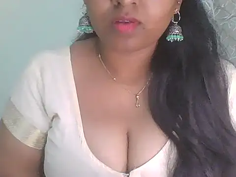 its me Rashmi online show from 04.12.26