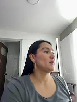 Rouse69  online show from 09.18.25