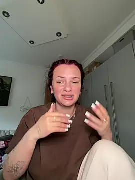 OliviaaFischer online show from 02.05.26