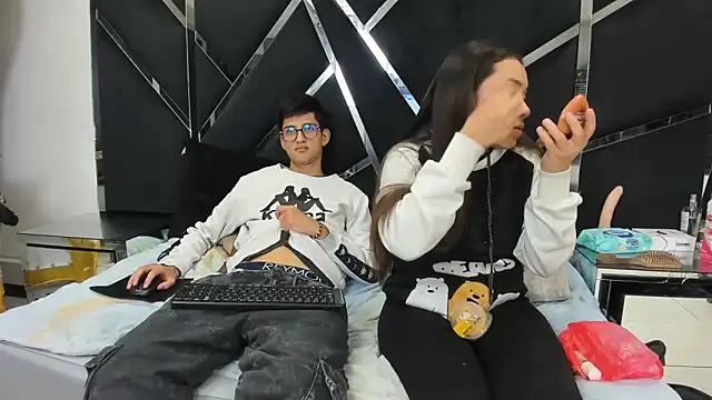 Snapshot of Noa_Arez chatting on 02.03.26 Noa Arez online show from 02.03.26