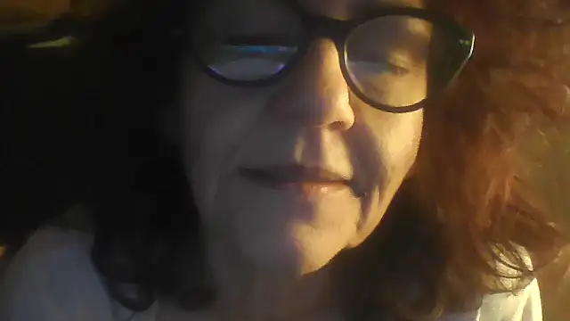 Snapshot of klarissabloum chatting on 03.03.26 klarissabloum online show from 03.03.26