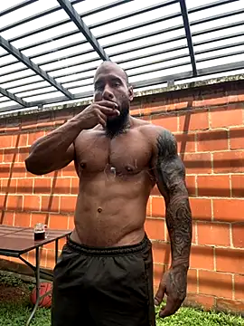 Andrew Johnnson online show from 10.08.25