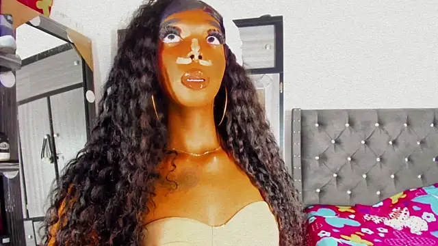 Snapshot of Sara_hot12112 chatting on 10.02.25 Sara hot12112 online show from 10.02.25