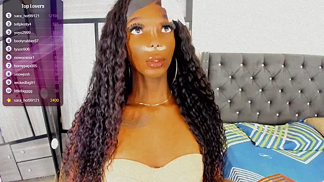 Snapshot of Sara_hot12112 chatting on 10.27.25 Sara hot12112 online show from 10.27.25