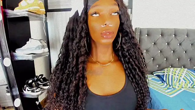 Snapshot of Sara_hot12112 chatting on 11.09.25 Sara hot12112 online show from 11.09.25