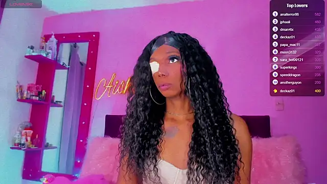 Snapshot of Sara_hot12112 chatting on 02.26.26 Sara hot12112 online show from 02.26.26