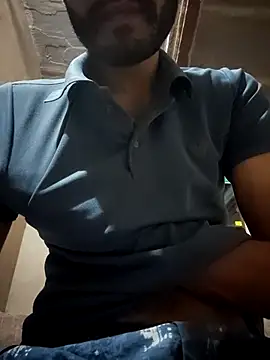 Snapshot of vickylis chatting on 09.16.25 vickylis online show from 09.16.25