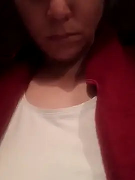 Cassandrina1 online show from 10.19.25