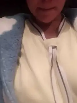 Cassandrina1 online show from 11.30.25