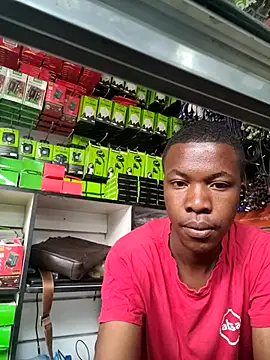 Snapshot of sweetdickboy2 chatting on 09.30.25 sweetdickboy2 online show from 09.30.25