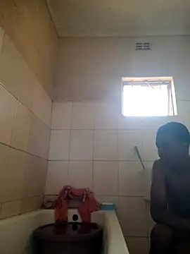 Snapshot of sweetdickboy2 chatting on 10.18.25 sweetdickboy2 online show from 10.18.25