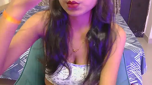 Snapshot of hoty-priya chatting on 07.01.26 hoty-priya online show from 07.01.26