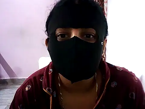 Snapshot of jannu6482 chatting on 09.15.25 jannu6482 online show from 09.15.25