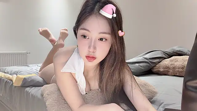 Aquarius-002 online show from 10.24.25