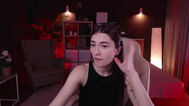 Snapshot of Keke_Pallmer chatting on 09.26.25 Keke Pallmer online show from 09.26.25