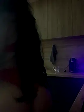 Snapshot of itsyourgirltee chatting on 12.02.25 itsyourgirltee online show from 12.02.25