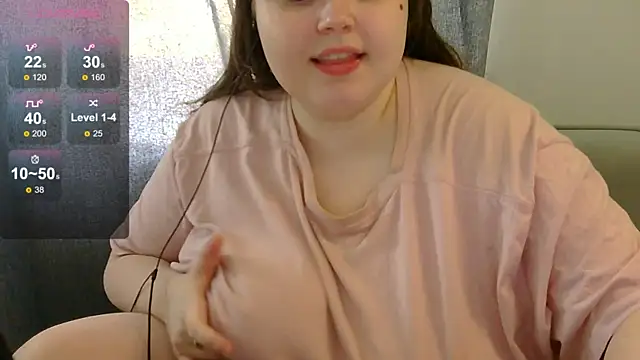 Snapshot of brattyprincessemma chatting on 06.04.26 brattyprincessemma online show from 06.04.26