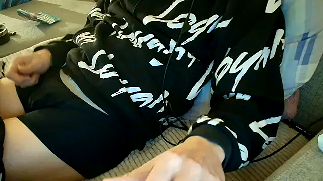 Breezydicksn online show from 12.02.25