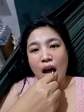 Minn-cute online show from 05.14.26