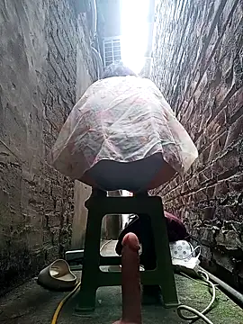 Snapshot of July-Asian chatting on 02.20.26 July-Asian online show from 02.20.26