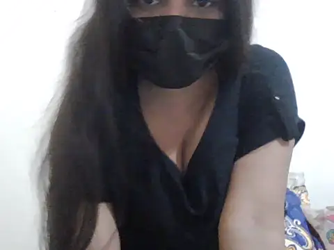 Snapshot of Little_toy_girl chatting on 04.28.26 Little toy girl online show from 04.28.26
