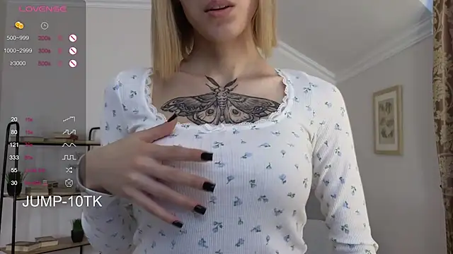 Sonia Jones online show from 12.04.25