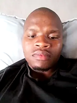 Snapshot of LerlohB chatting on 03.13.26 LerlohB online show from 03.13.26