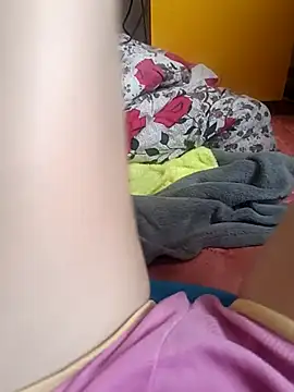 Eybrbrb online show from 11.04.25