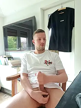 6incheswannacum online show from 04.12.26