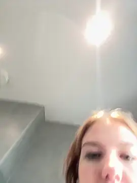 Chloemillerrxx online show from 11.12.25