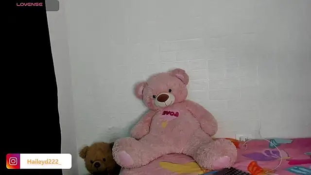 HaileyDuke online show from 06.03.26