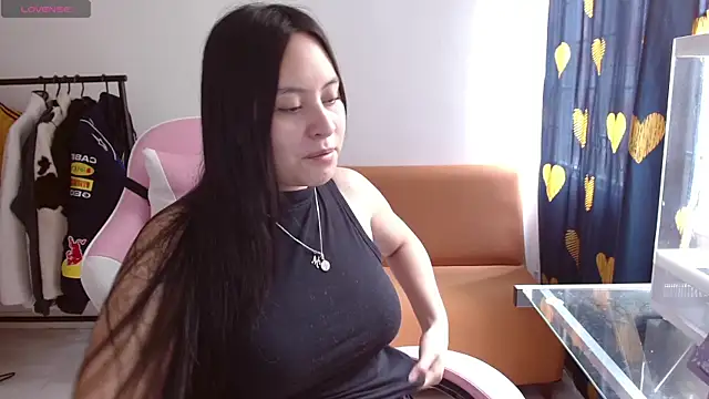 madissooon   online show from 05.11.26