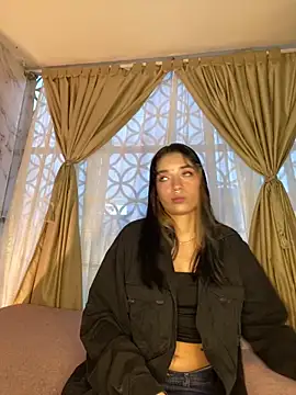 Snapshot of stepha__ chatting on 11.05.25 stepha online show from 11.05.25