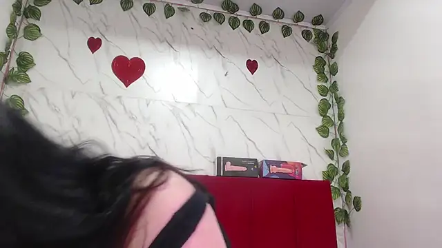 anishasanchezcm101 online show from 09.24.25