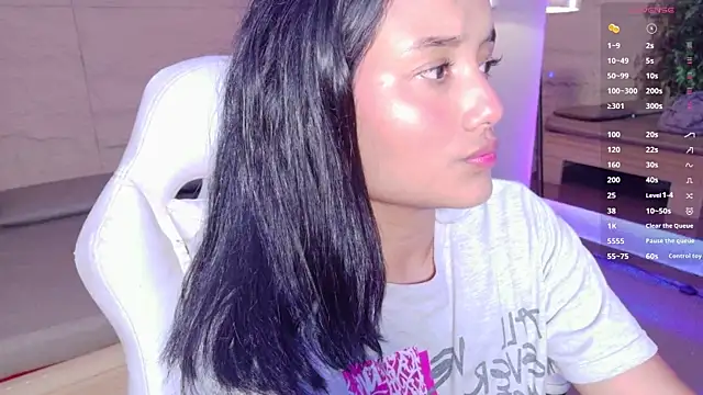 HannahMontgomery online show from 05.20.26