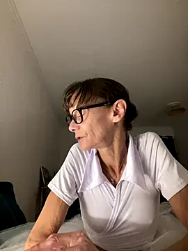 Chris06d22xh online show from 10.04.25