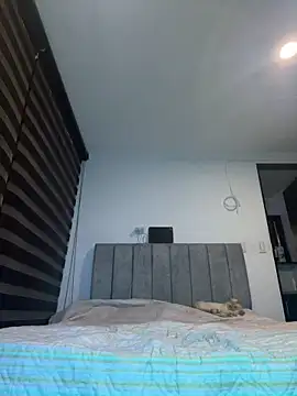 LisaGoddes online show from 04.11.26