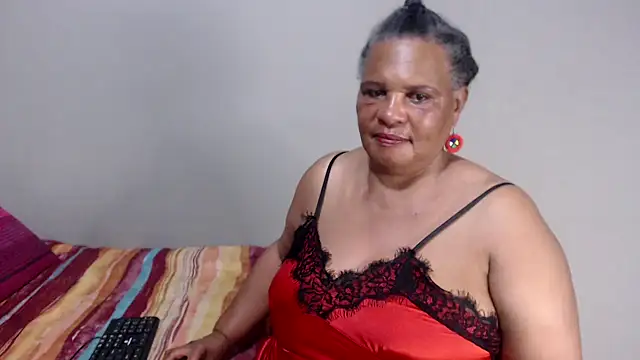 GrandBustyMelon online show from 11.19.25