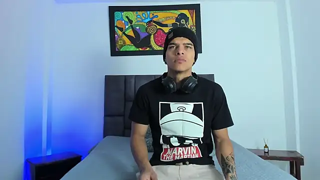 wyatt 3 online show from 11.17.25