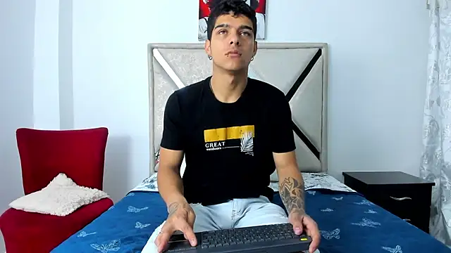 wyatt 3 online show from 12.22.25