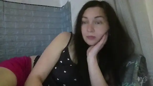 DanaNeon online show from 05.03.26