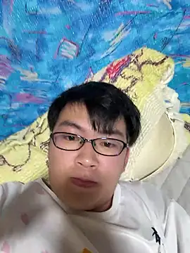 Snapshot of hiromu53 chatting on 10.19.25 hiromu53 online show from 10.19.25