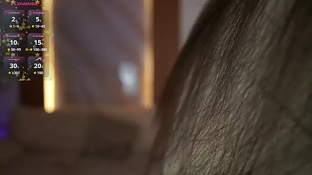 Snapshot of MilaCrave chatting on 11.17.25 MilaCrave online show from 11.17.25