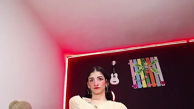 ingrid zese  online show from 09.10.25